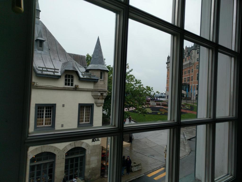 Hotel Manoir Morgan - Resim 27