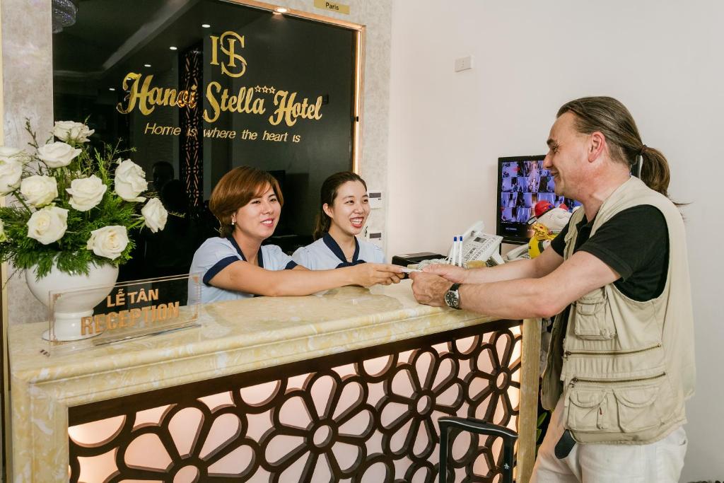 Hosté ubytování Hanoi Stella Hotel