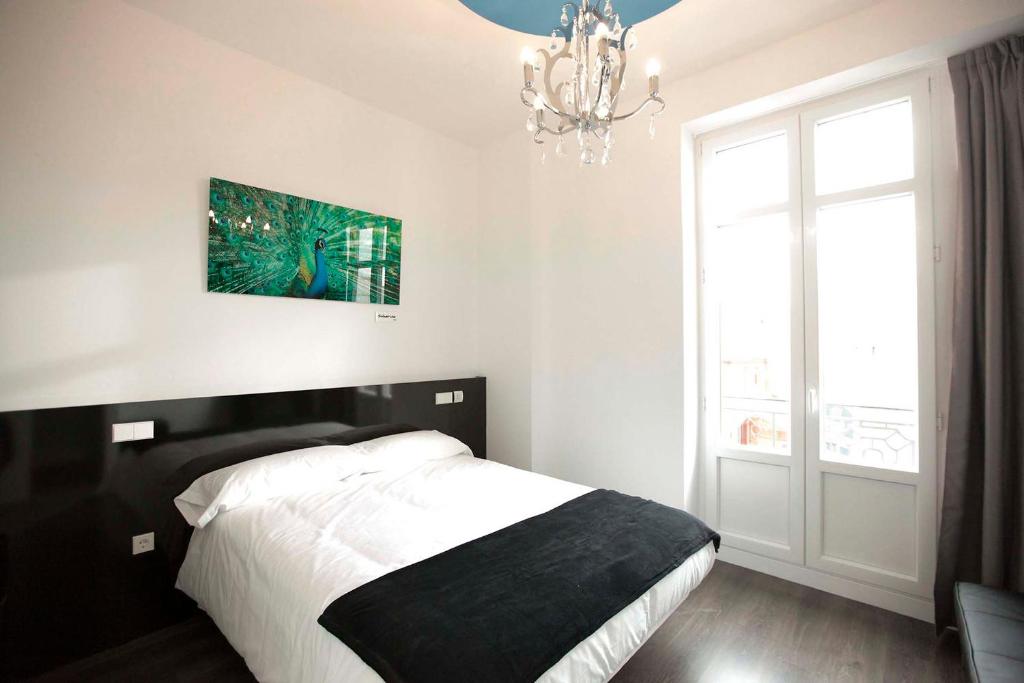 Vitium Urban Suites - Double Room Single Use