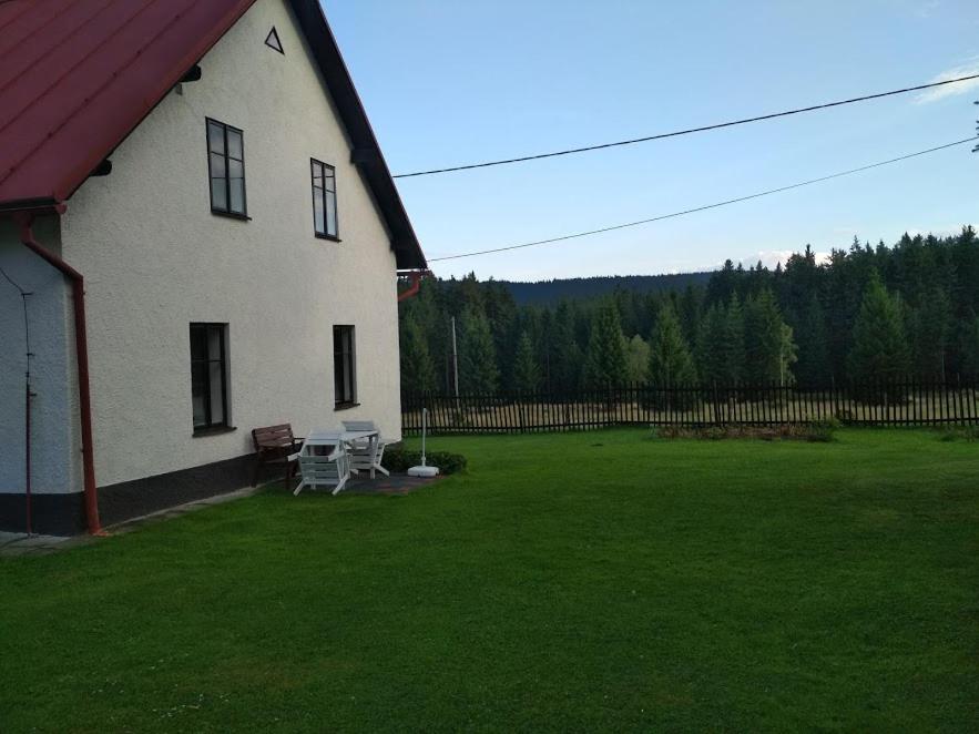 Zahrada ubytování Apartment-Chalet-Chaloupka U Trnků