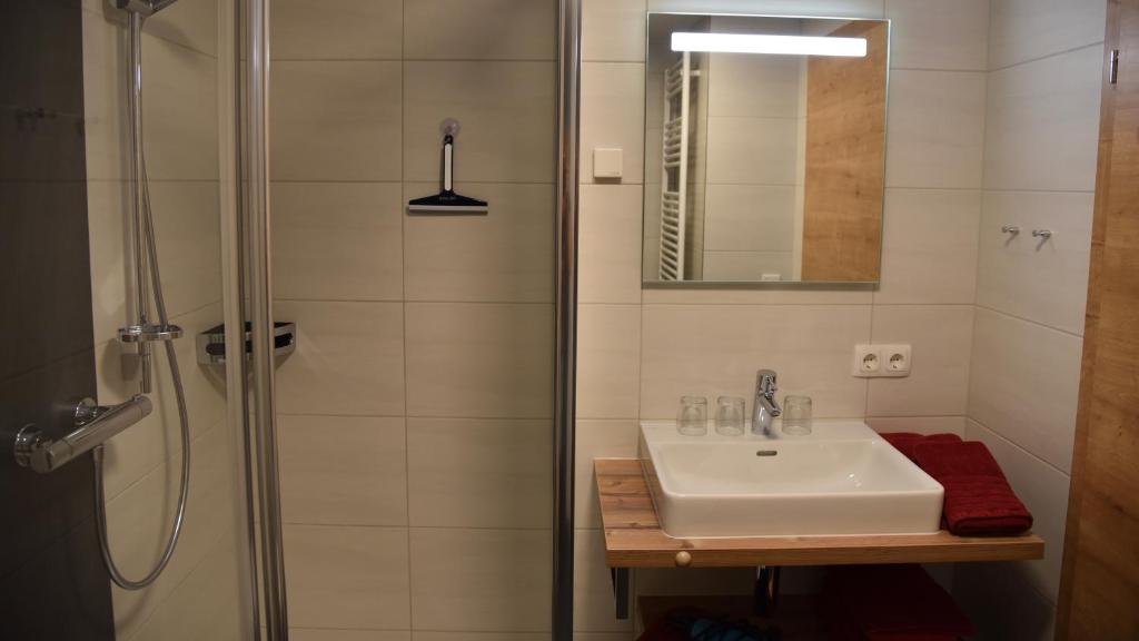 Sunseitn Apartments - 4