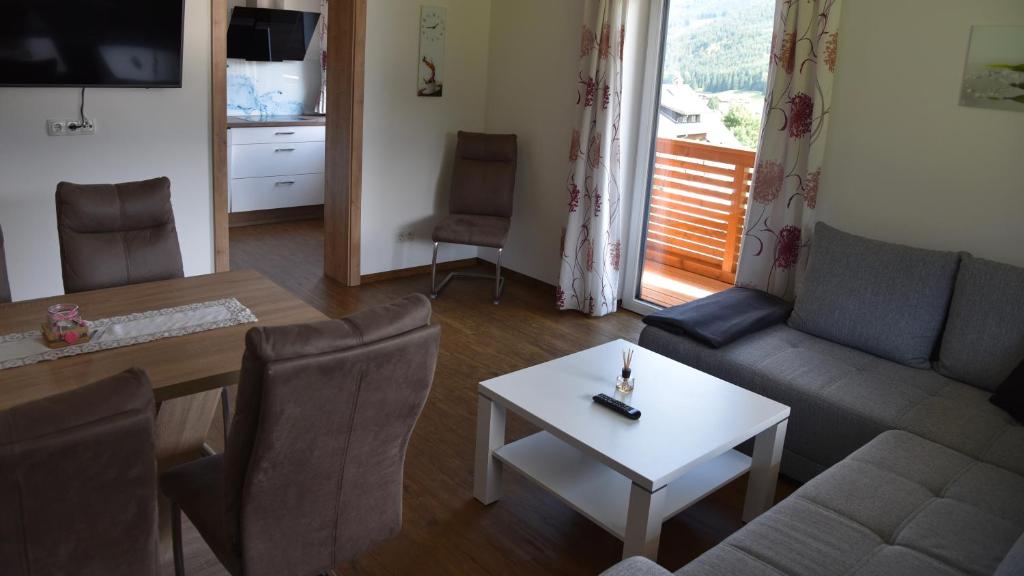 Sunseitn Apartments - 6