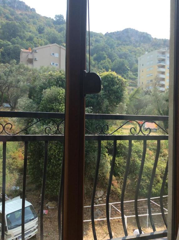 Olive Terrace Apartments 3 - 14