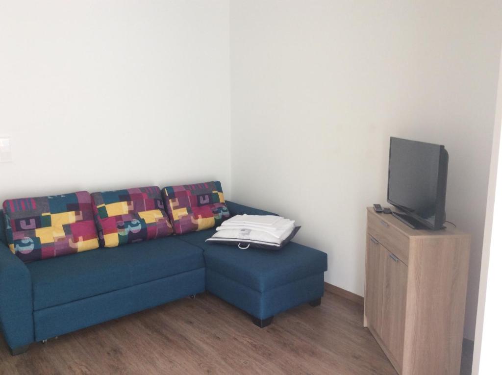 Olive Terrace Apartments 3 - 9