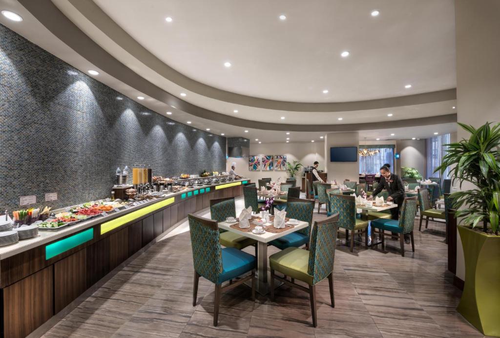 Comida no apart-hotel ou em algum lugar perto