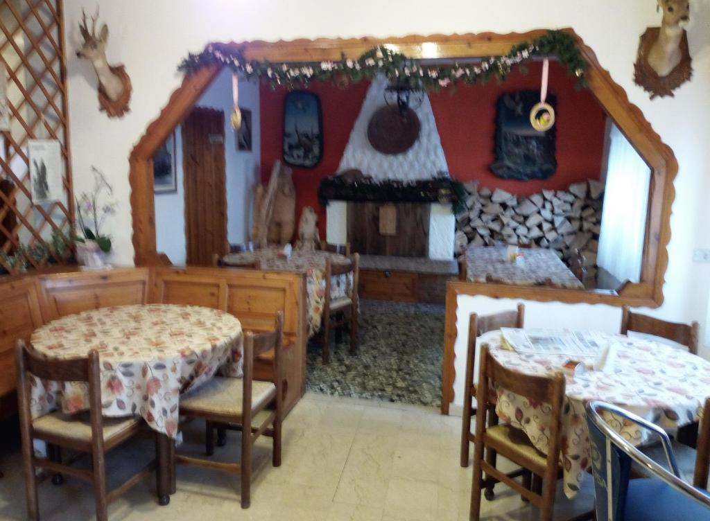 Fotografie z fotogalerie ubytování Albergo Al Pino v destinaci Enego