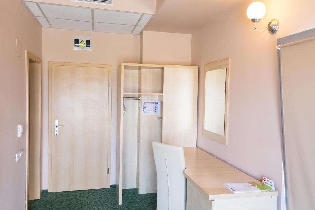 Stop Hotel - Resim 21