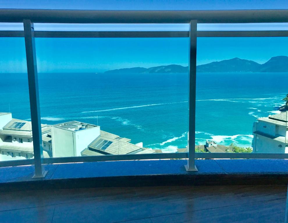  Porto Real Suites Apto Luxo com vista p/ Mar