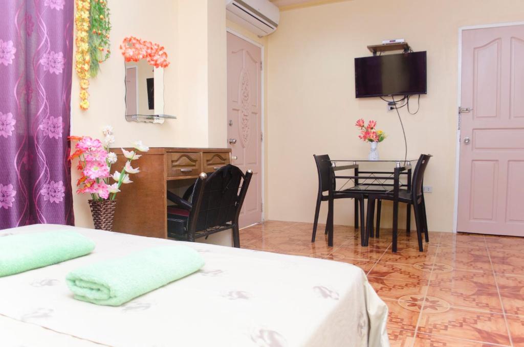 Julz Tropical Apartments - Superior Apartment