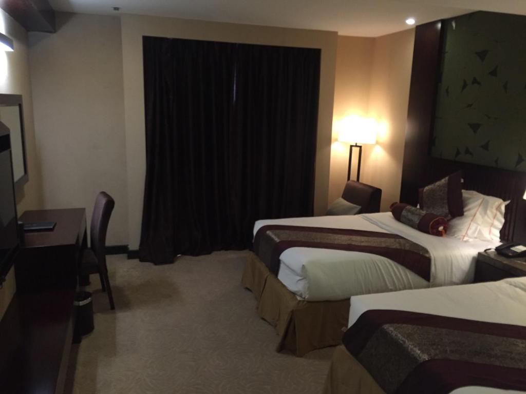 Royale Signature Hotel - Executive Deluxe