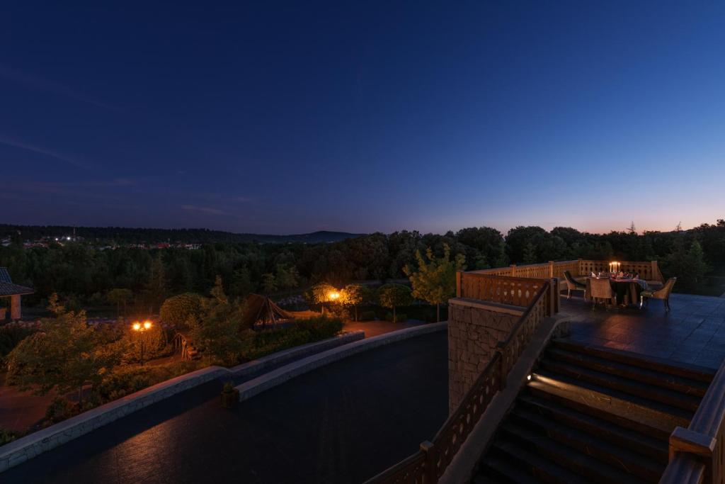 Balkón nebo terasa v ubytování Michlifen Resort & Golf