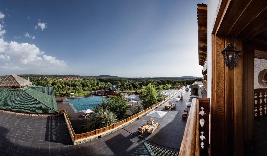 Balkón nebo terasa v ubytování Michlifen Resort & Golf
