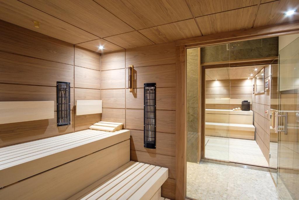 Koupelna v ubytování Hotel Hills Sarajevo Congress & Thermal Spa Resort