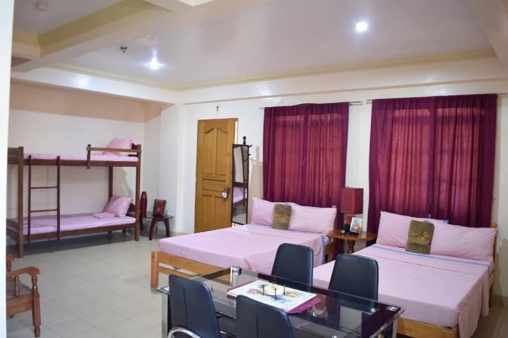 The Saint Joseph Residential Suites - Четырехкратный номер