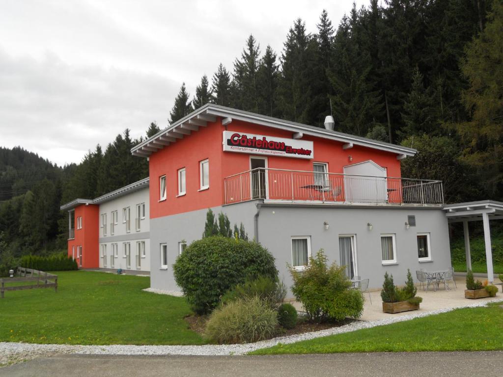 Budova, kde se bed and breakfast nachází
