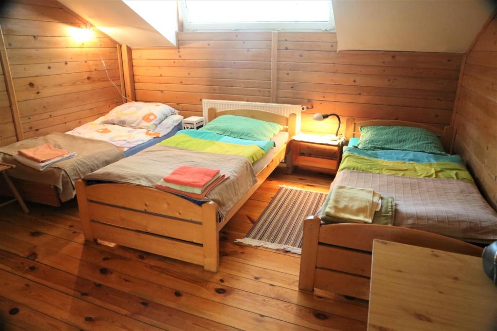 Gospodarstwo Agroturystyczne Stary Młyn Wilczkowice - Habitación Triple Con Baño Privado