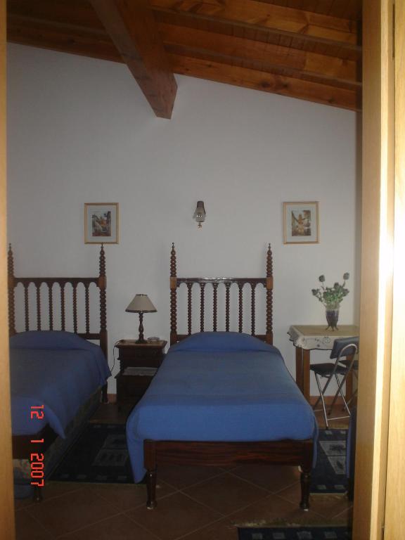 Dinas Guesthouse - 6