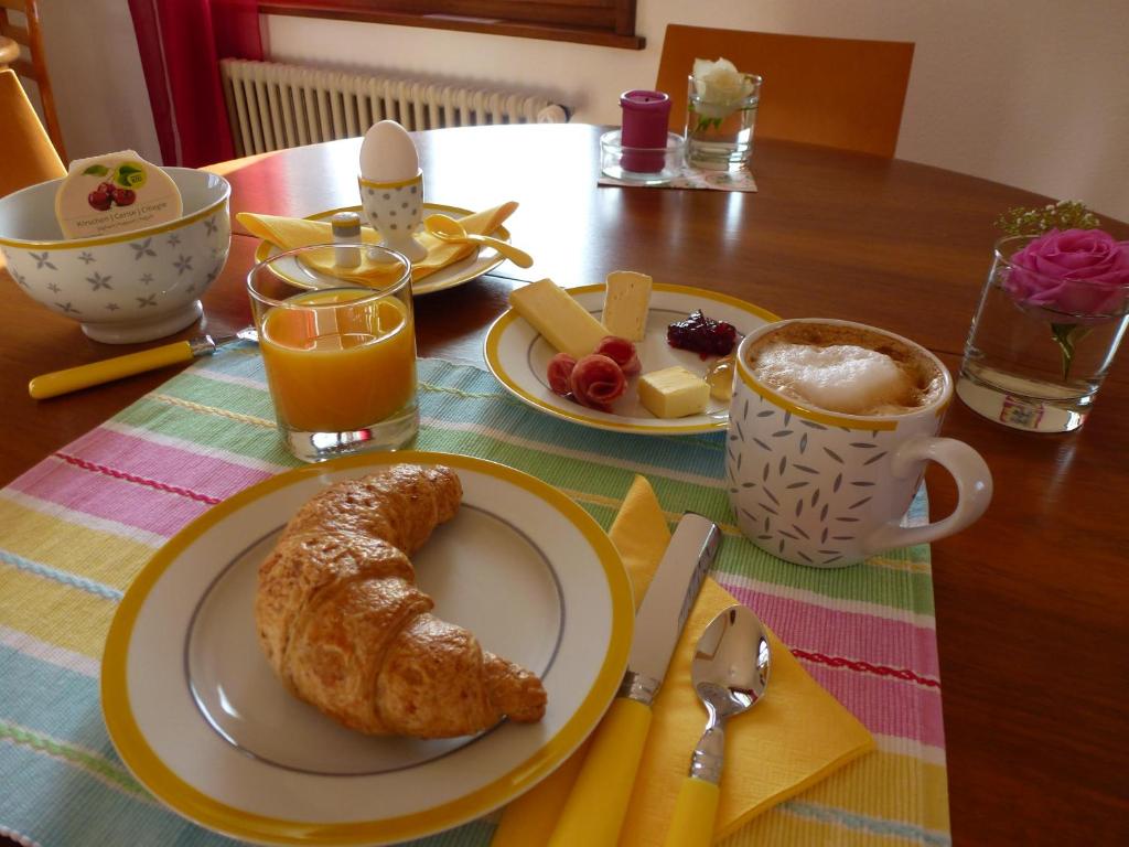 Toit of the bed and breakfast aladel või selle läheduses