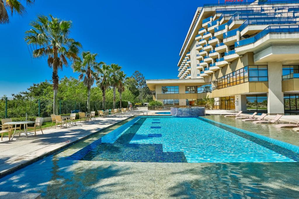 A piscina em ou perto de Hotel Orizzonte Niteroi by Atlantica