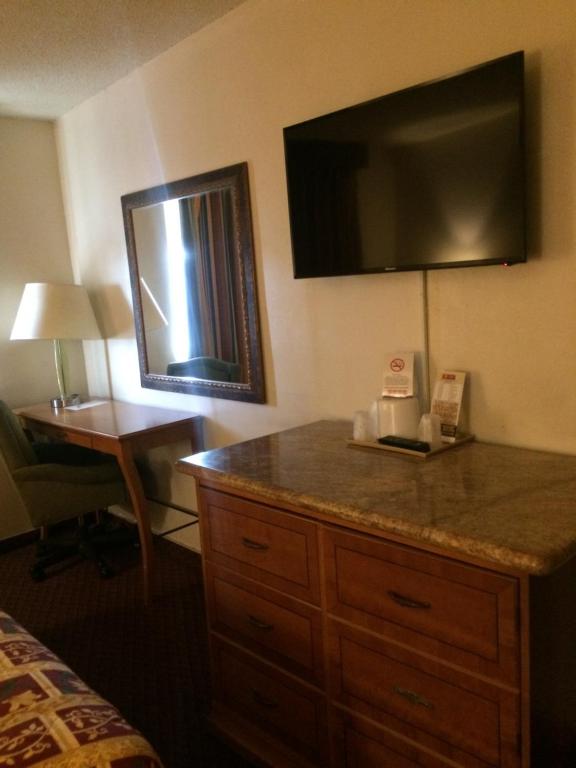 Grand Inn - 