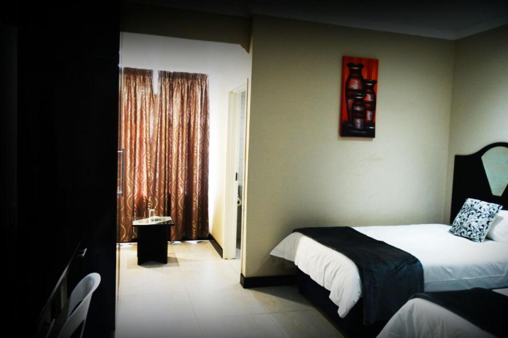 Kismet Hotel - Habitación Triple Básica