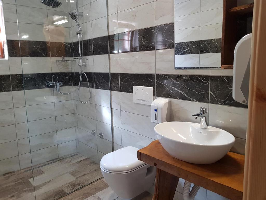 Rustic Lodge Plitvice - 3