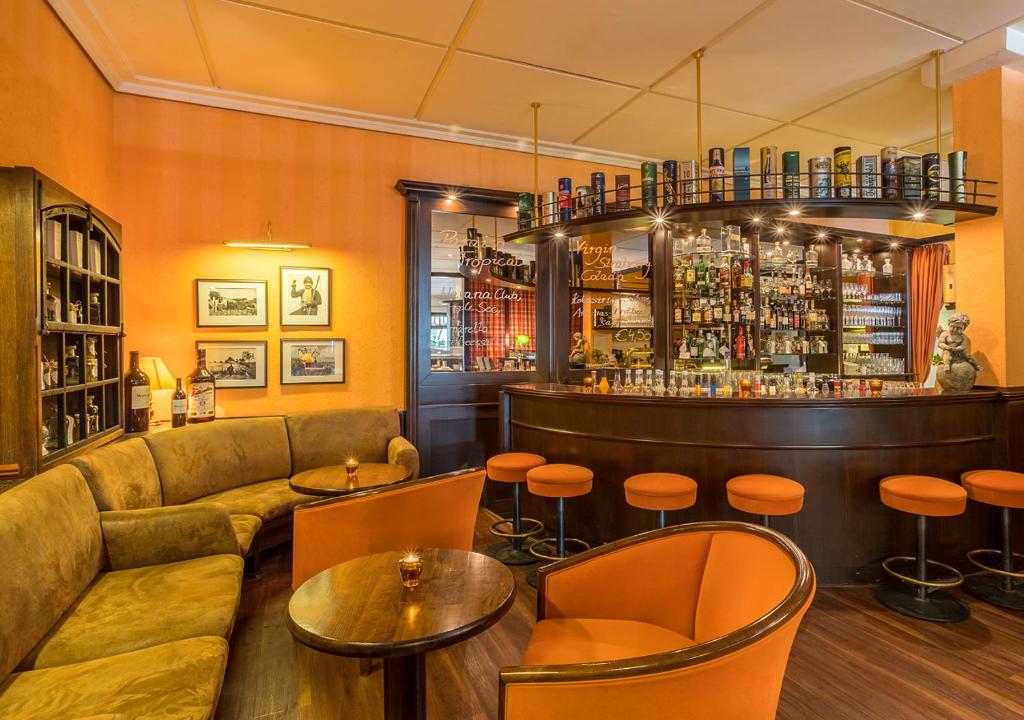 Lounge nebo bar v ubytování Ringhotel Warnemünder Hof