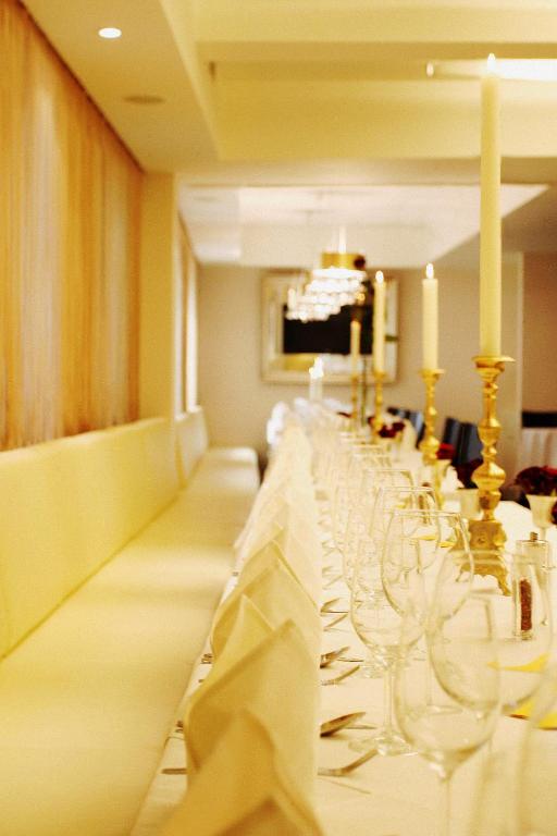 Posedenie v ubytovaní Pfeiler's Bürgerstüberl - Hotel