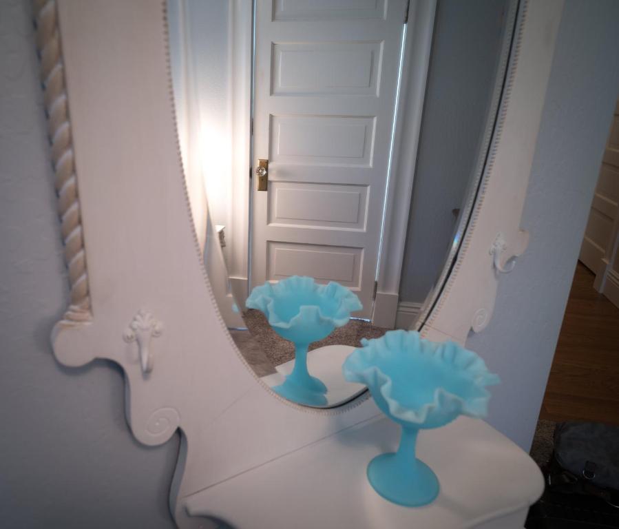 Poppy Sister Inn - Deluxe Double Room
