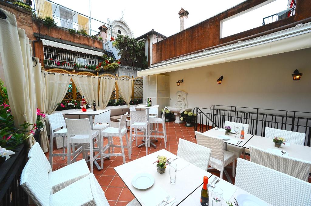 Restaurace v ubytování Hotel Fontana