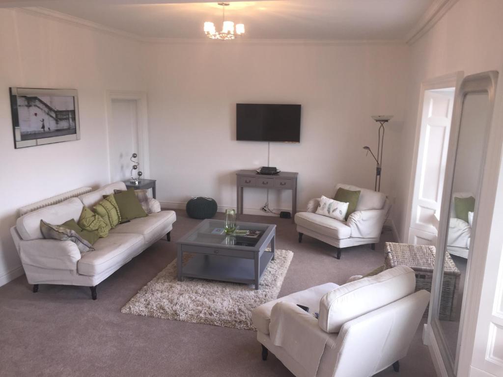 3 Frenchgate House 4