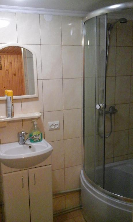 Anastasiya - Appartement D'une Chambre