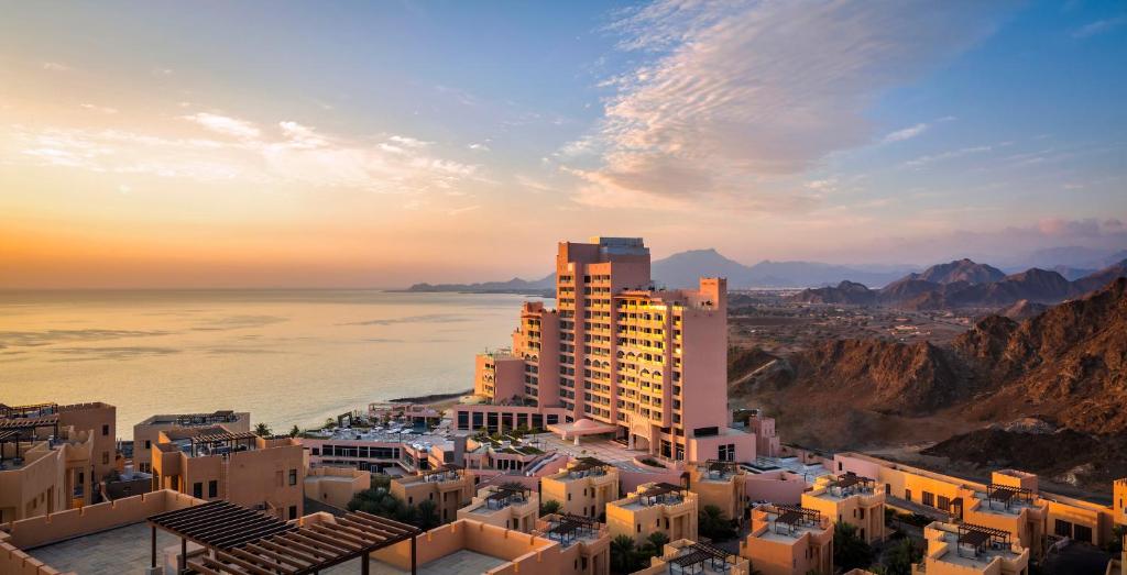 Fairmont Fujairah Beach Resort, Al Aqah (updated prices 2024)
