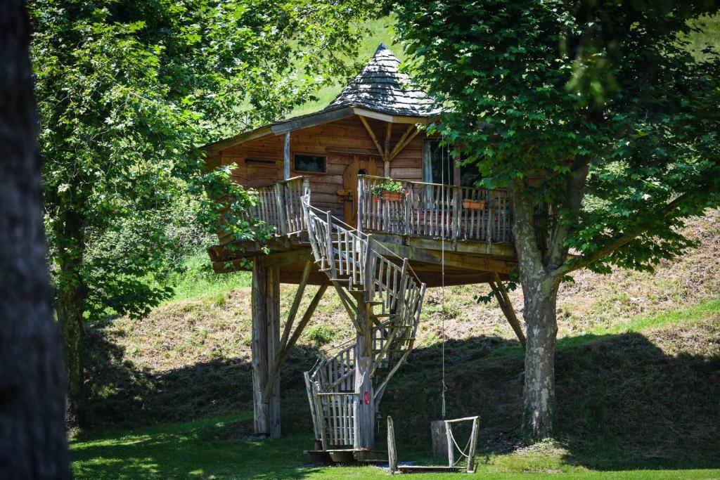 Zahrada ubytování Logis Hôtel Andreinia & Cabanes