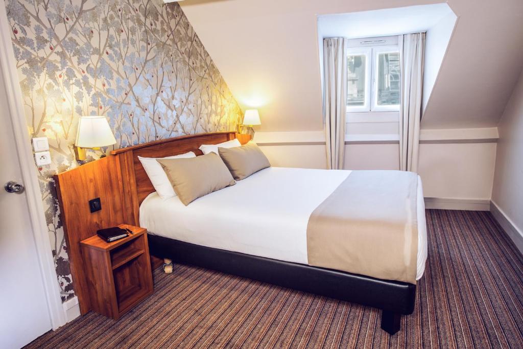 Timhotel Le Louvre - Resim 19