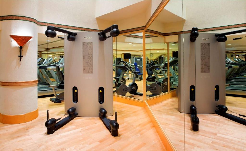 Fitness centrum a/nebo fitness zařízení v ubytování Grand Hyatt Muscat