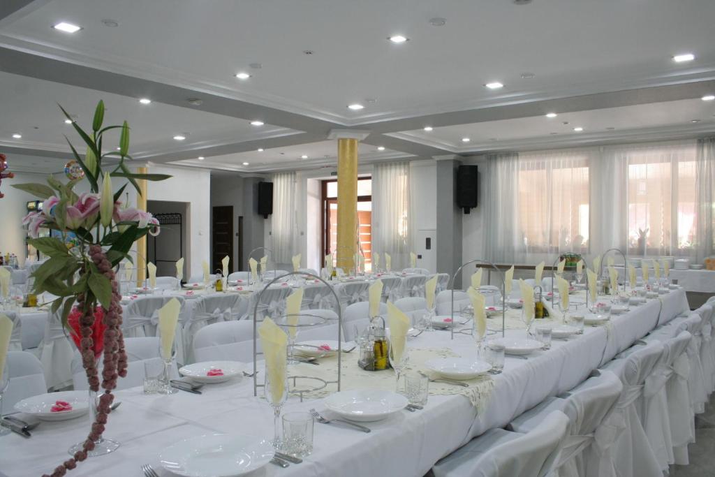 Restaurace v ubytování Hotel Helikon
