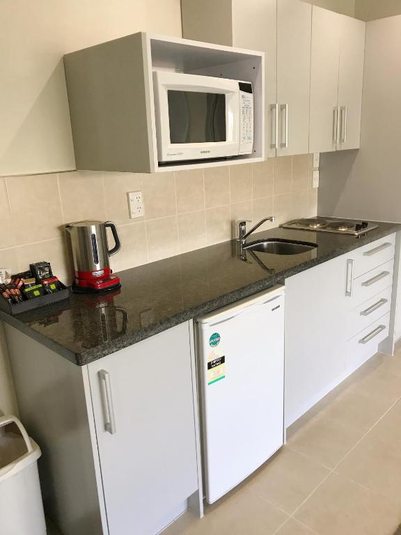 Alpha Motel with Spa-Bath - Resim 35