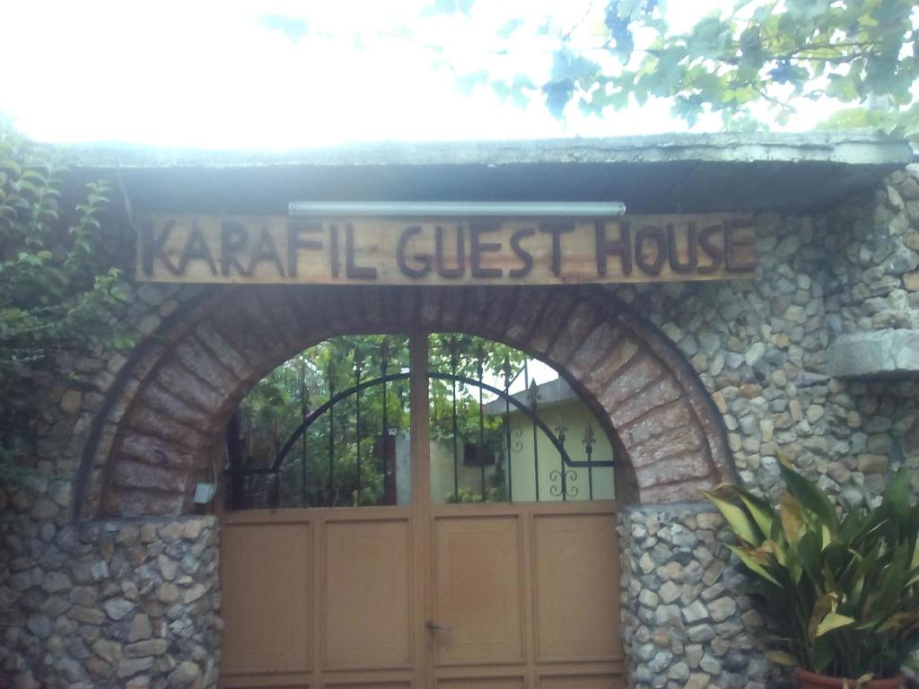 Karafil Guesthouse - Imazhi 1