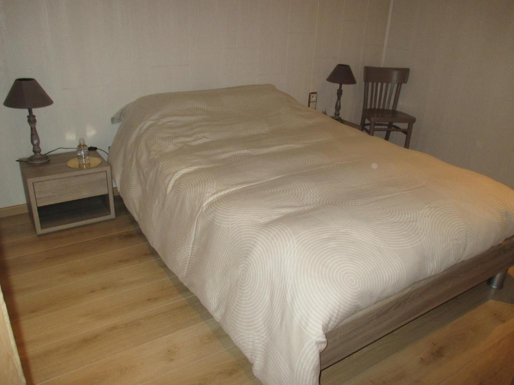 Postel nebo postele na pokoji v ubytování Vakantieverblijf-Beestenboel