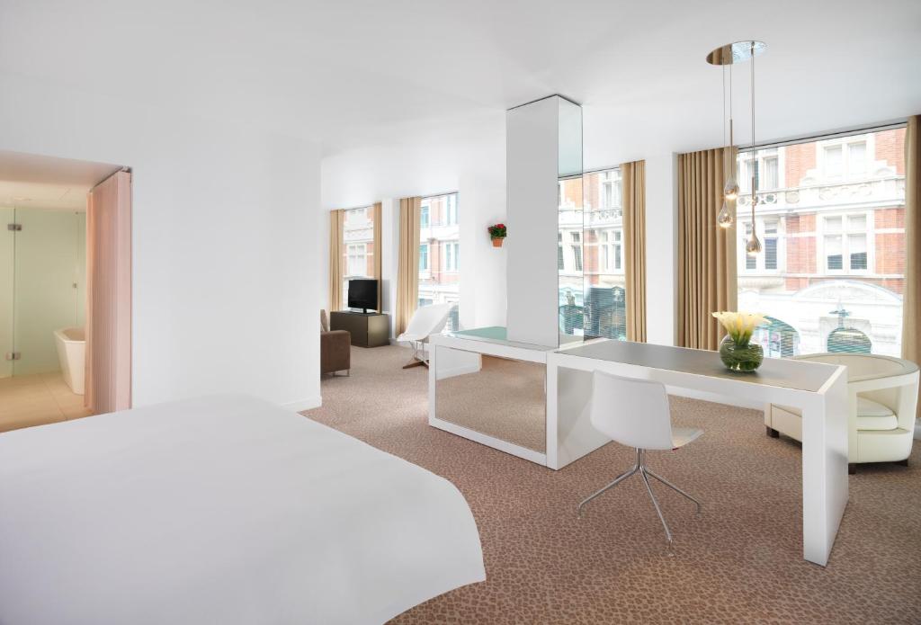 St Martins Lane London - Loft Junior King Suite