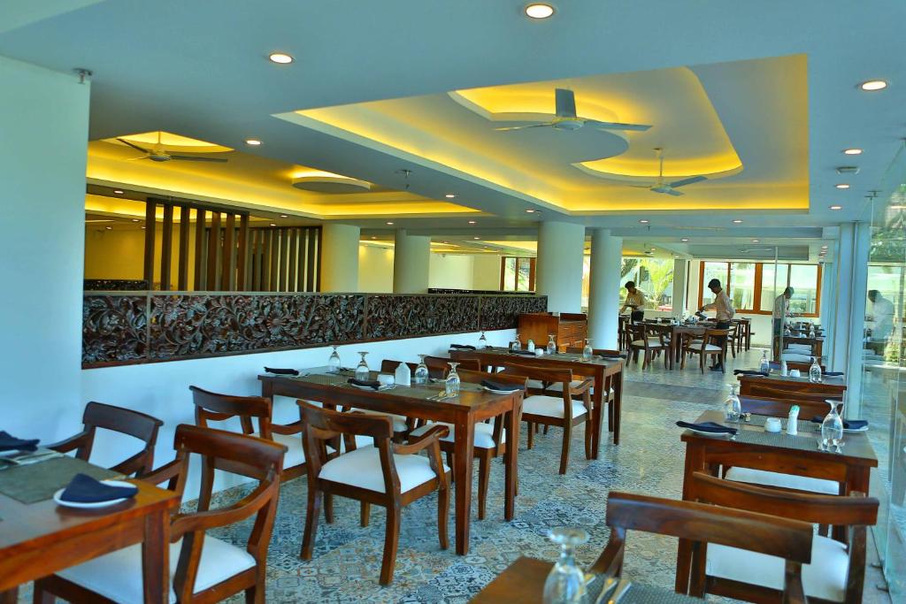 Restaurace v ubytování Elixir Hills Suites Resort and Spa