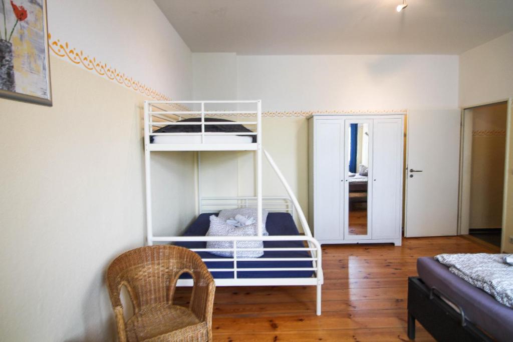 Postel nebo postele na pokoji v ubytování Apartments Kolo 77