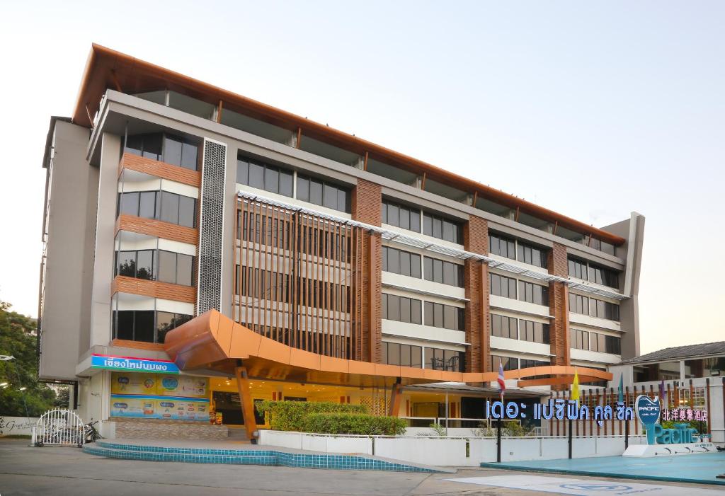 The Pacific Cool Chic - Resim 1