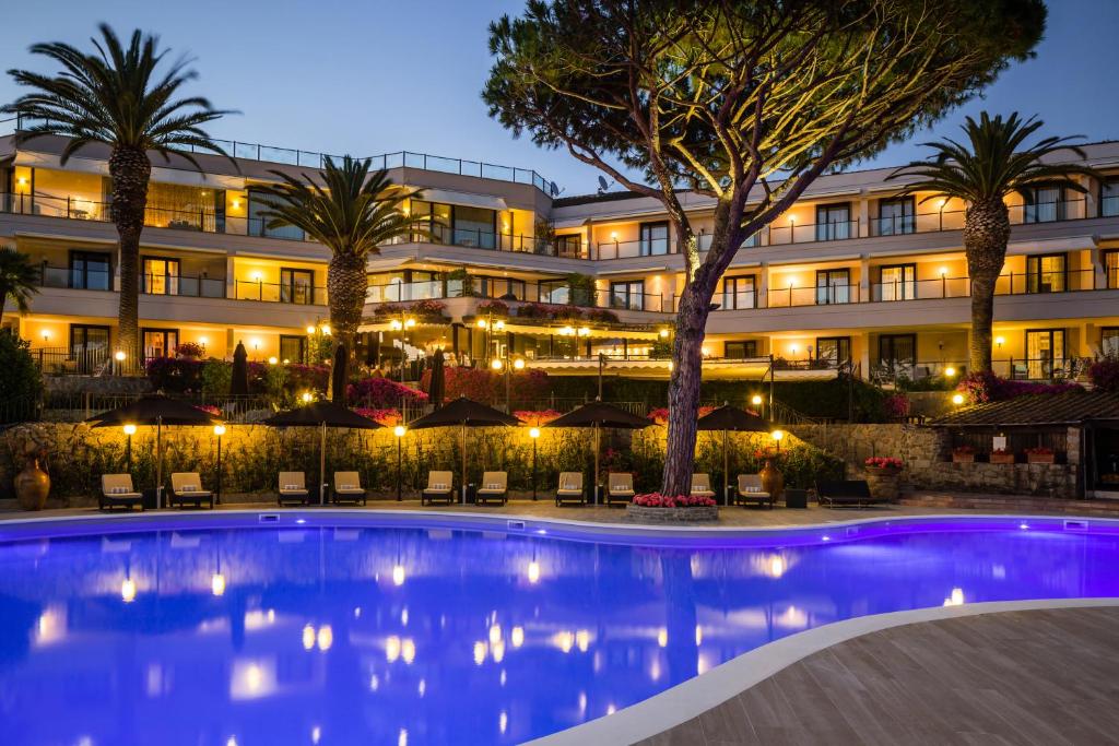 Бассейн в Cala del Porto Punta Ala - Preferred Hotels или поблизости