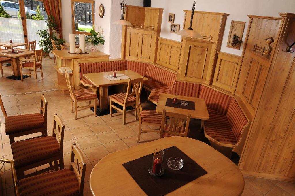 Restaurace v ubytování Hotel Tauernstern