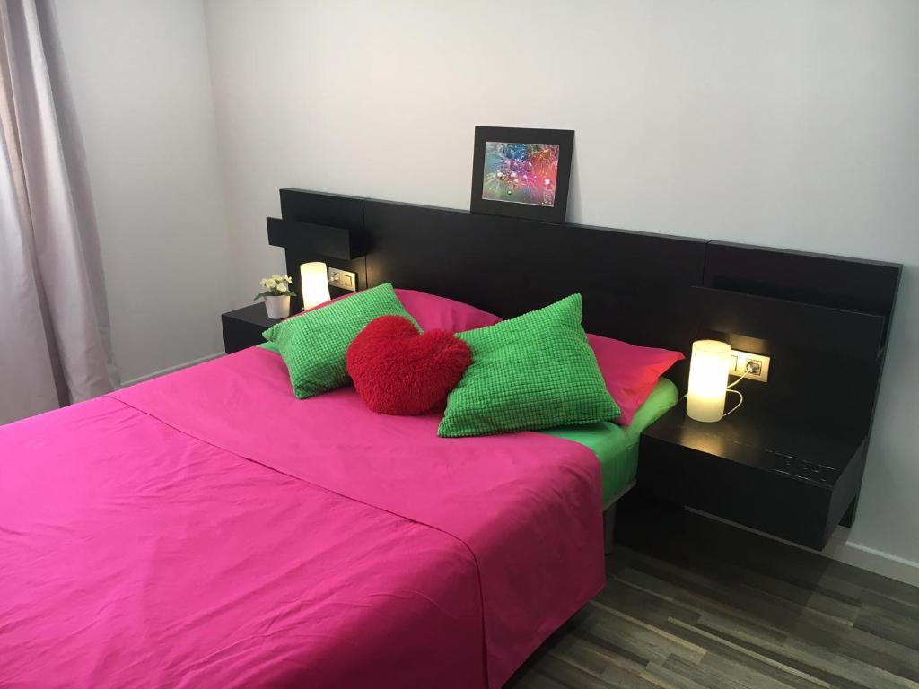 Postel nebo postele na pokoji v ubytování Sea View Apartment Los Cristianos