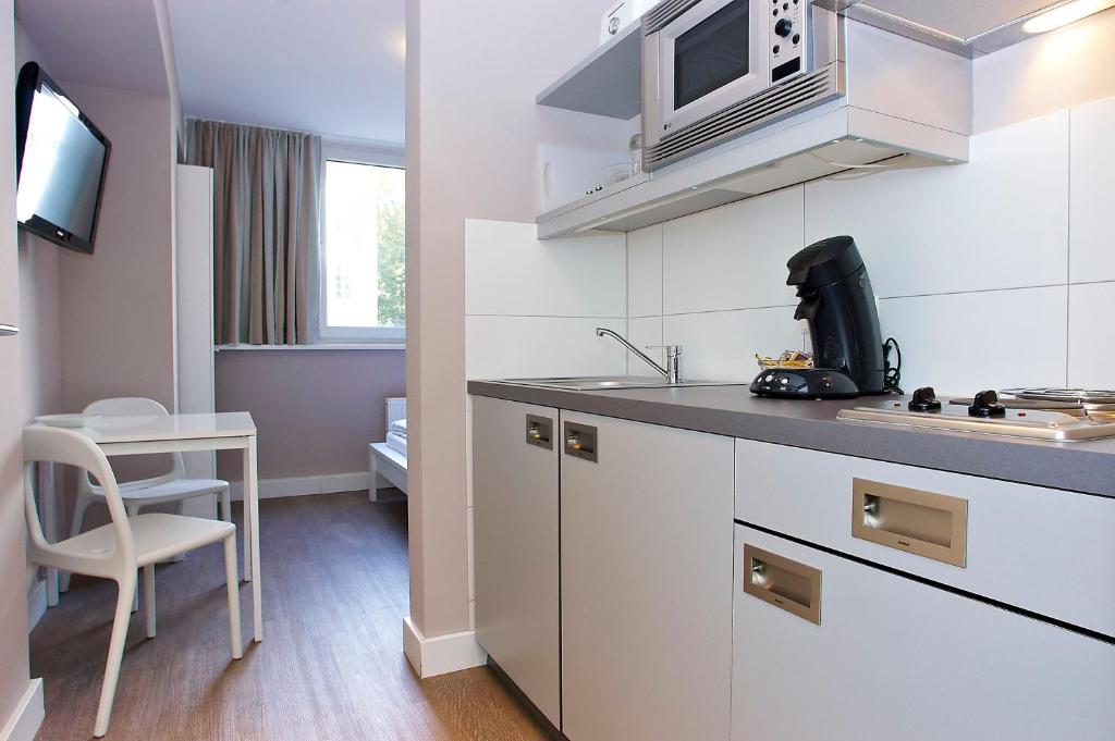 Apartmenthouse Berlin - Am Görlitzer Park - Resim 31