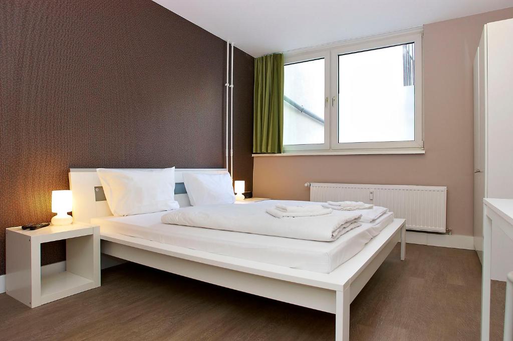 Apartmenthouse Berlin - Am Görlitzer Park - Resim 32