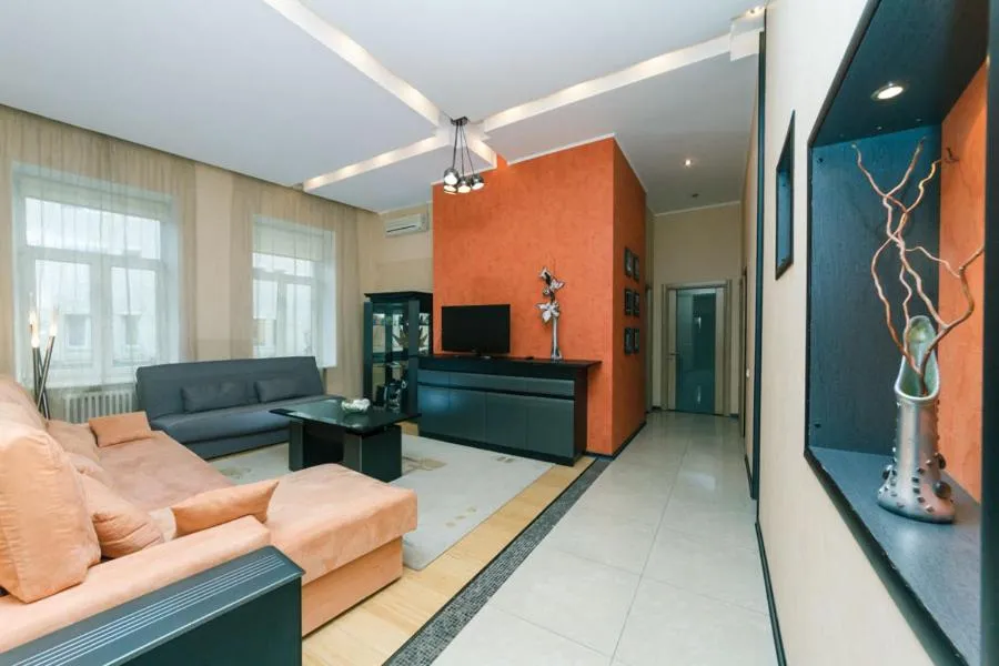 Apartment Malaya Zhitomirskaya 3, Kiev, Ukraine